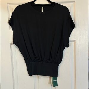 New HALARA Black Short Bat Wing Top